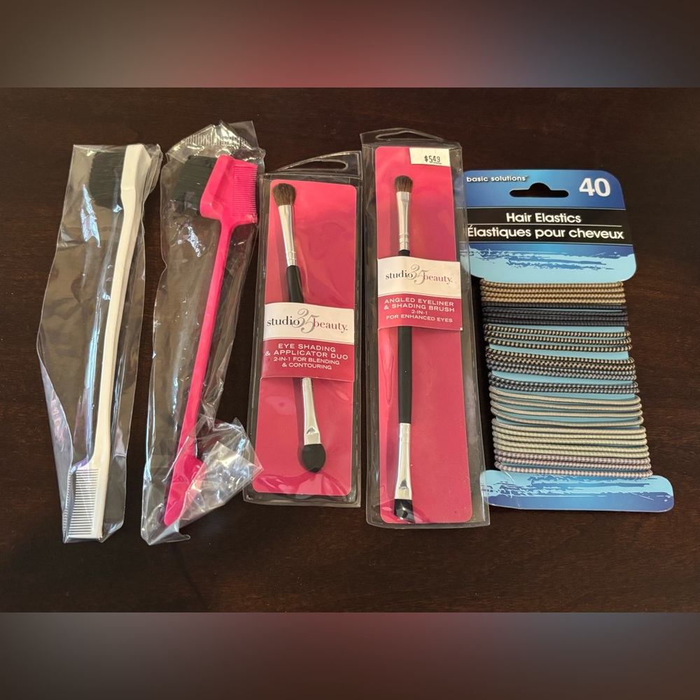 Beauty Brush and Hair Elastic Bundle Set of 5